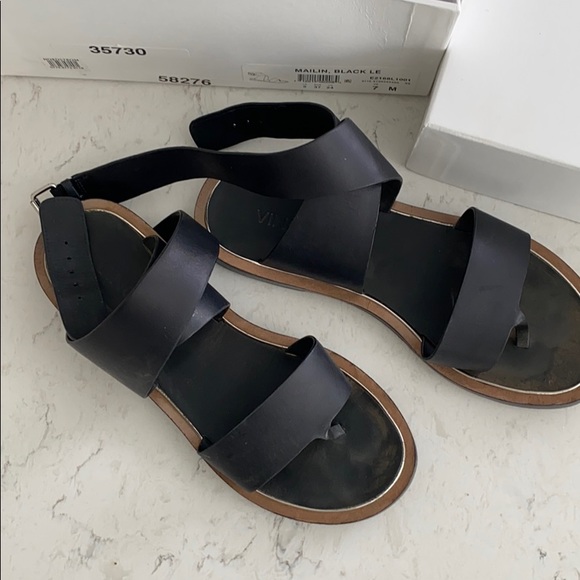 Vince Mailin ankle-wrap sandal - Picture 2 of 4